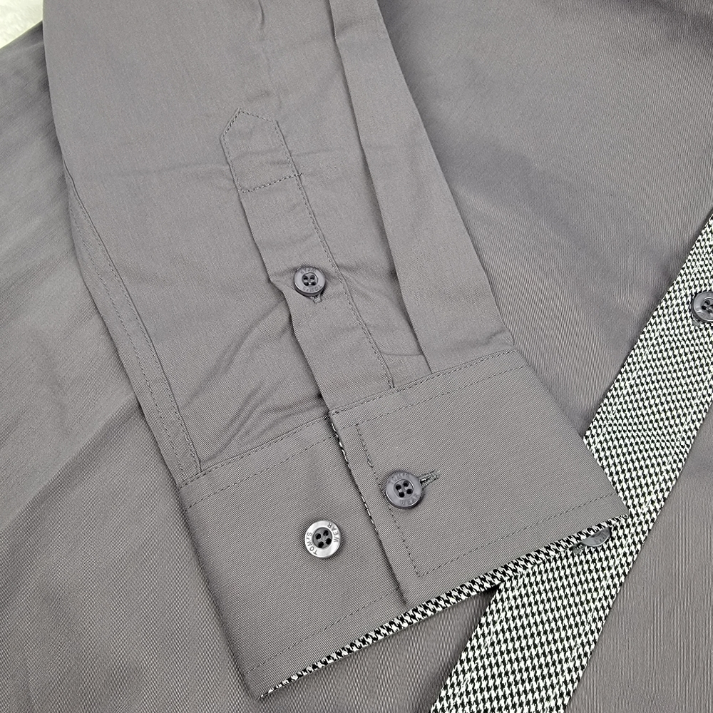 Tom's Ware Button Down Shirt - Picture 13 of 14